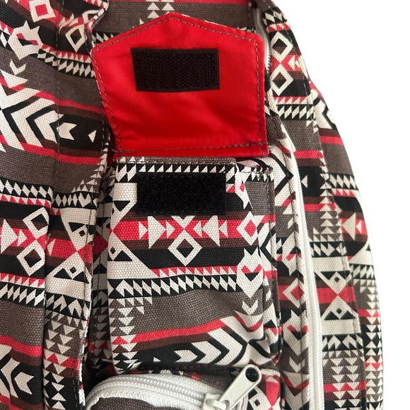 Kavu Rope Sling Bag Southwest Aztec Geometric Pockets Travel Backpack‎ - Picture 4 of 14
